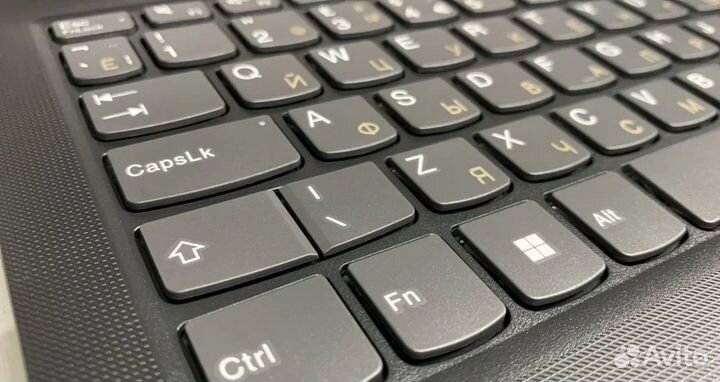 Ноутбук Lenovo Slim 3 (Ryzen 7th, 8+256GB SSD M.2)