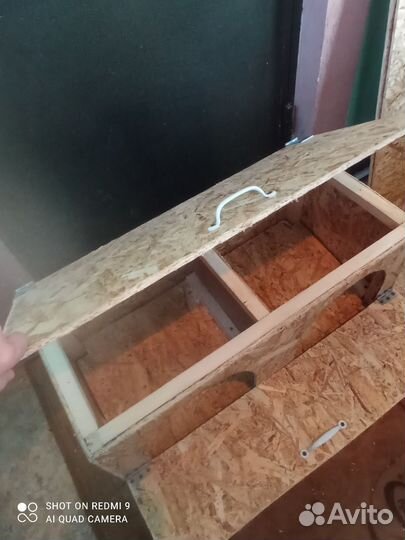 Гнездо для кур с яйцесборником