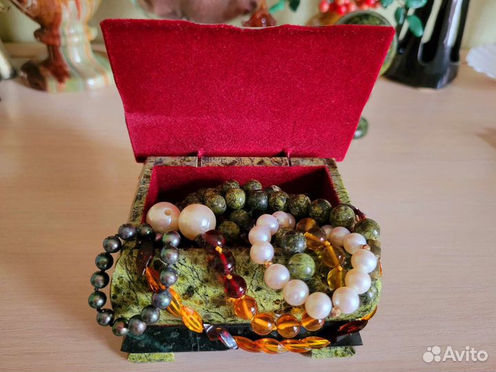 Сувениры из камня