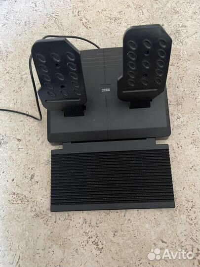 Игровой руль hori Wireless Racing Wheel Apex ps 4