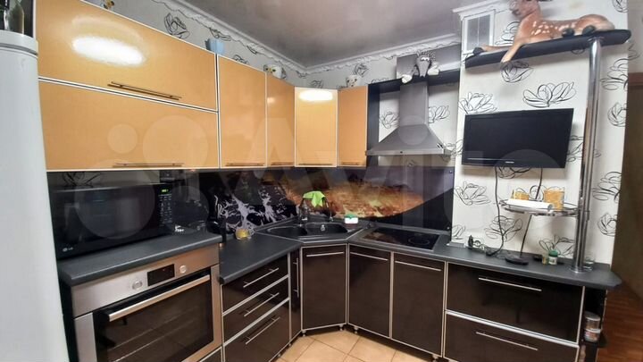 3-к. квартира, 76,3 м², 14/17 эт.