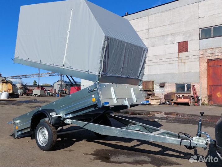 Прицеп оцинкованный 2.7х1.4 с тентом на газлифтах