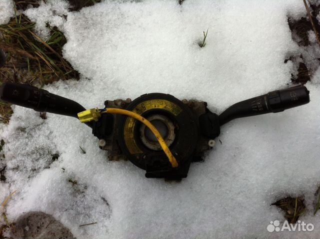 Подрулевой переключатель Toyota Solara