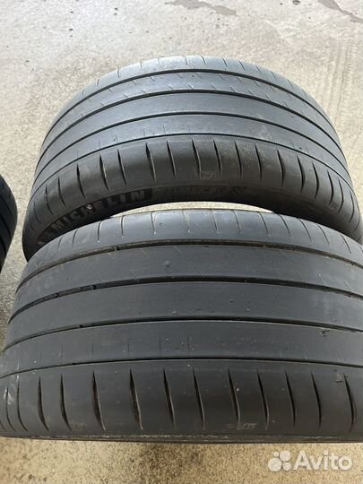 Michelin Pilot Sport 4 S 225/40 R19 и 255/35 R19