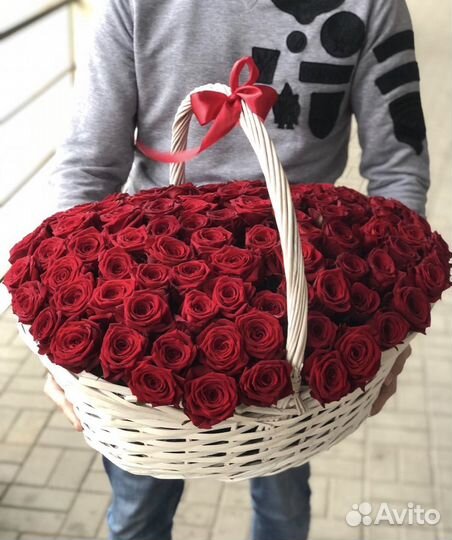 Цветы корзина 101 роза