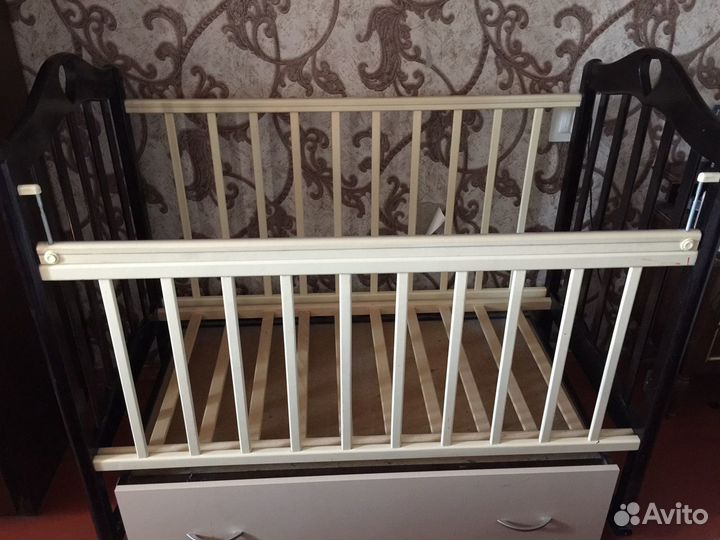 Кровать детская