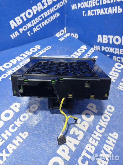 Блок кнопок Mercedes-Benz W211 универсал M271956