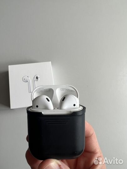Airpods series 1 оригинал