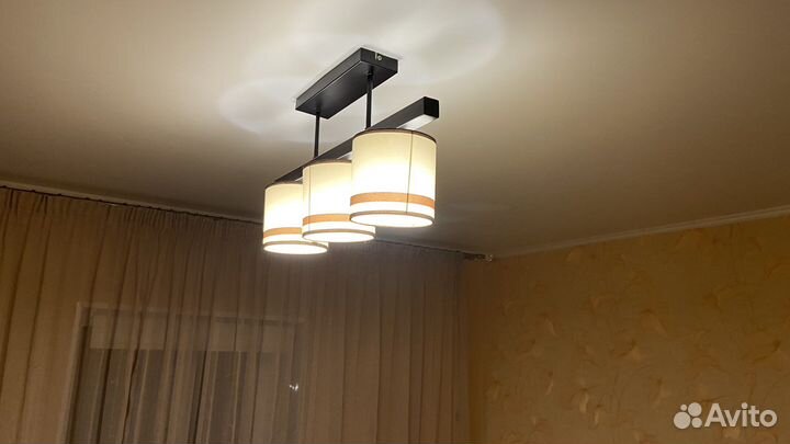 Светильник потолочный