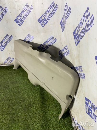 Обшивка двери багажника Chevrolet Trailblazer