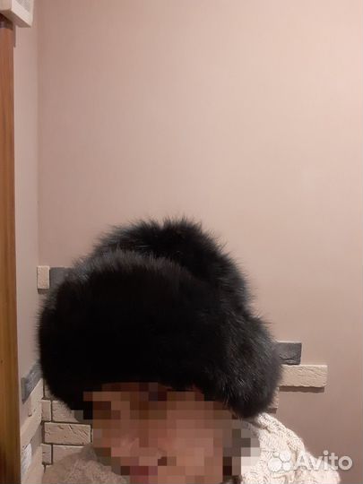 Шапка зимняя меховая женская из песца и кожи