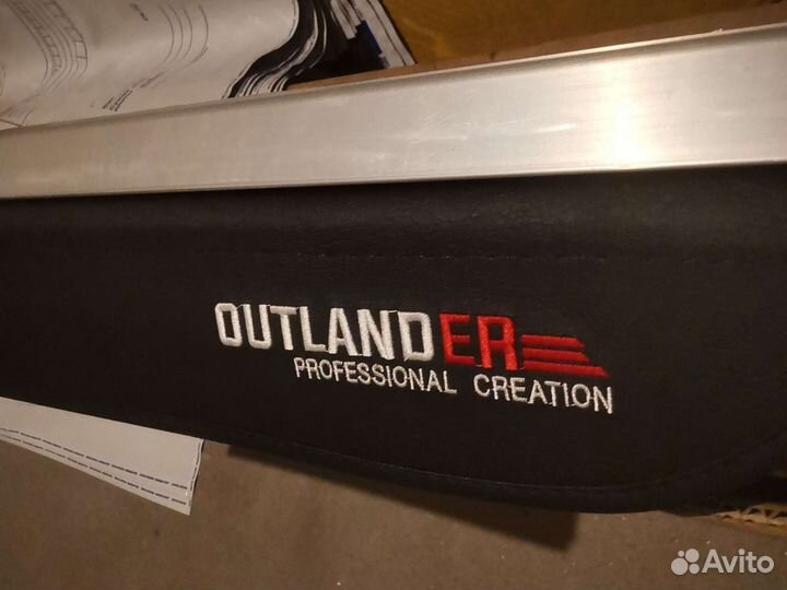 Шторка полка outlander 3