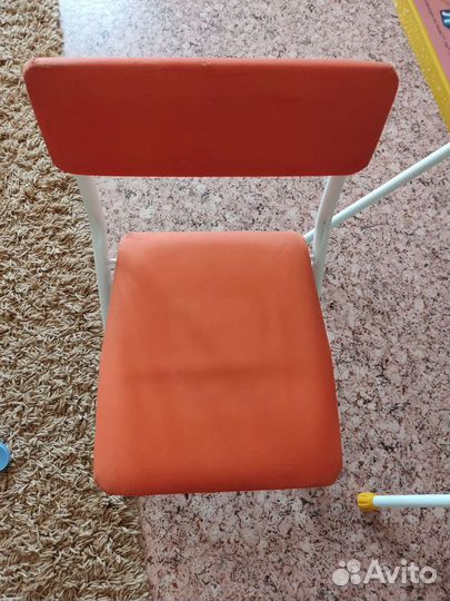 Детский стол и стул