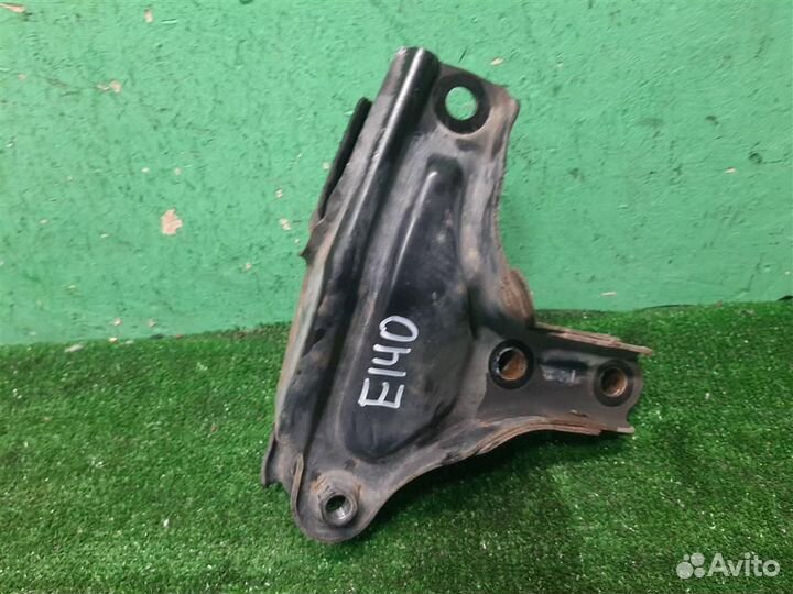 Кронштейн опоры двс задней Honda CR-V 1 (RD3) 2001
