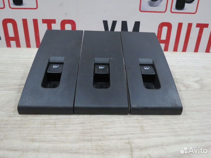 Кнопка стеклоподъемника Skoda Rapid