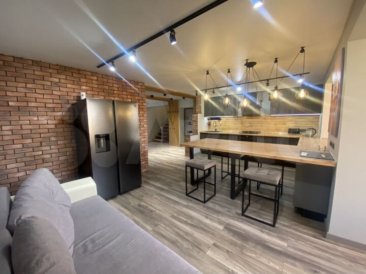 3-к. квартира, 150,6 м², 5/5 эт.