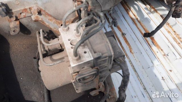 Блок управления abs Subaru Legacy BL5