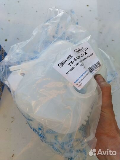 Расширительный бачок opel astra h новый