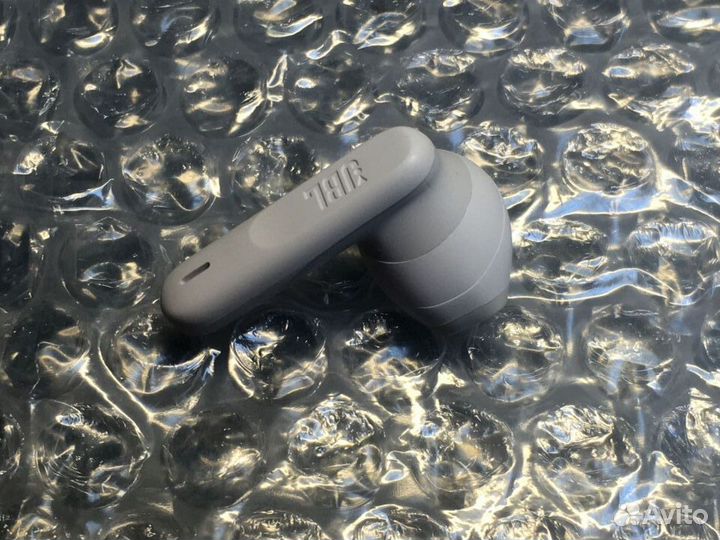 Наушник Wave300