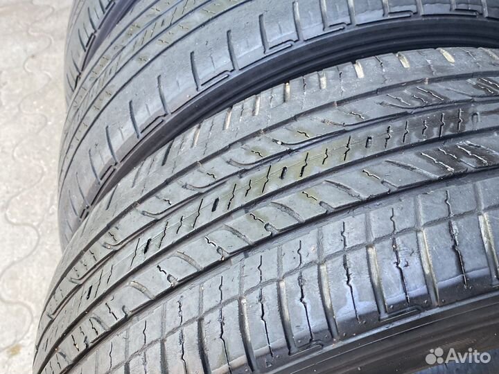 Bridgestone Dueler H/T 215/60 R17 96H