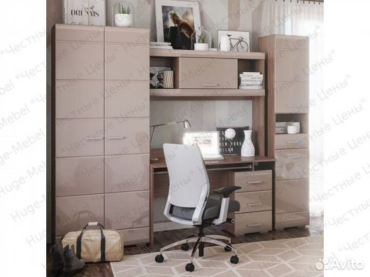 Комплект мебели для детской новый