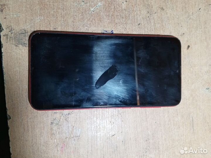 Samsung Galaxy A10, 2/32 ГБ