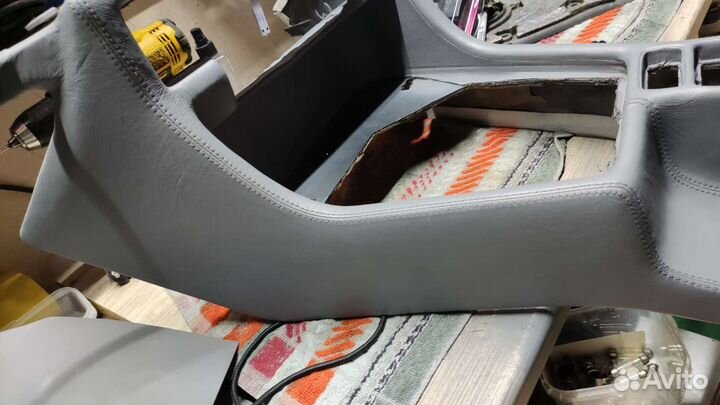 Консоль кожаная перед зад bmw e32 борода