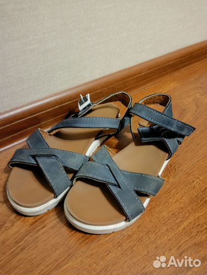 Босоножки для девочки
