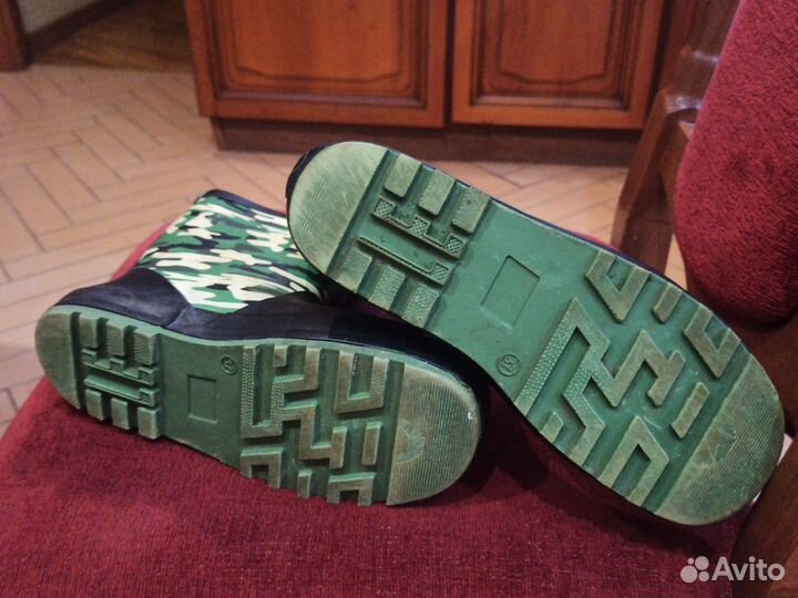 Детские резиновые сапоги 37 размера