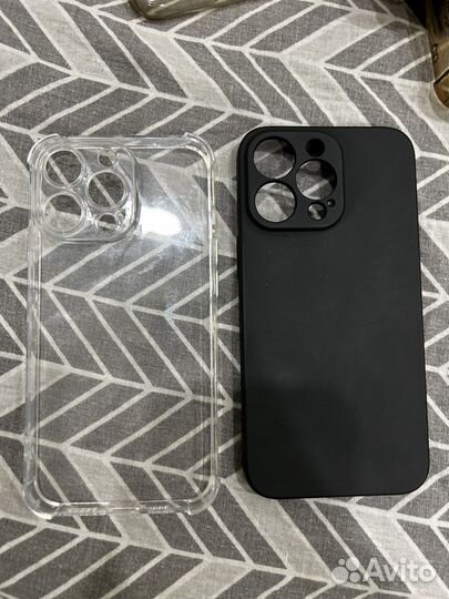 Чехол на iPhone 13 pro