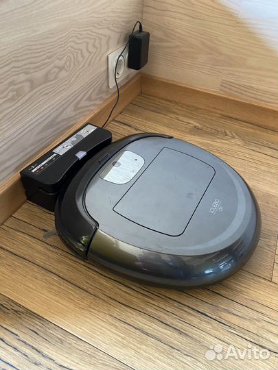 Робот пылесос