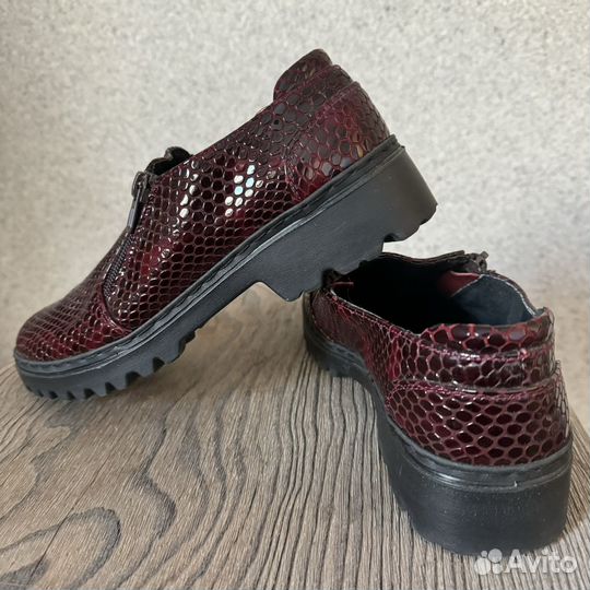 Туфли женские 37 размер