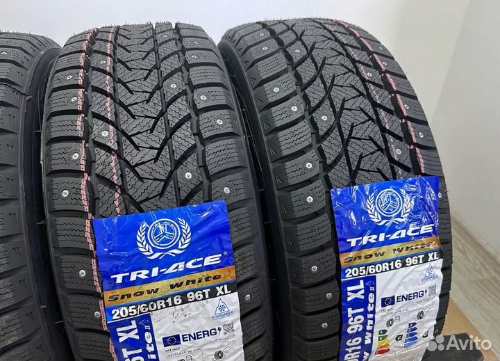 Tri Ace Snow White II 205/60 R16 27T