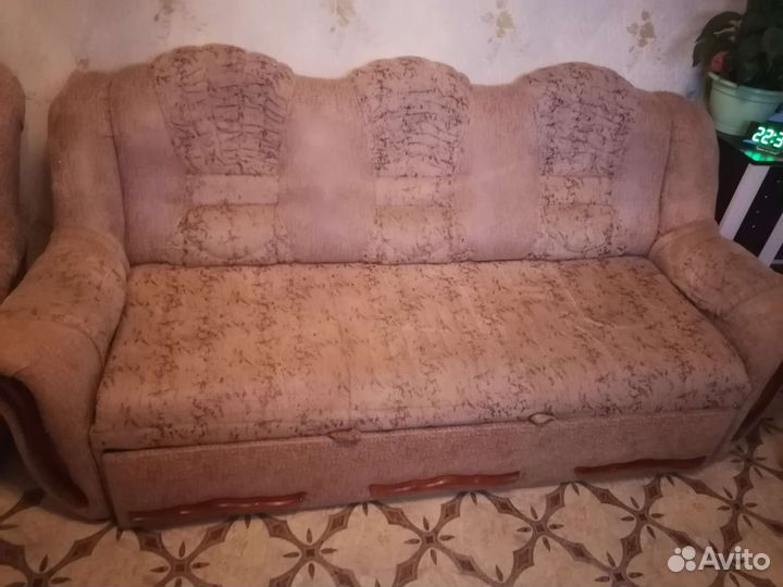 Диван с 2 мя креслами