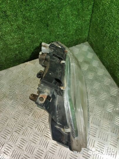 Фара Citroen Xsara (1997-2006)