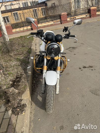Honda CB400SF vtec1