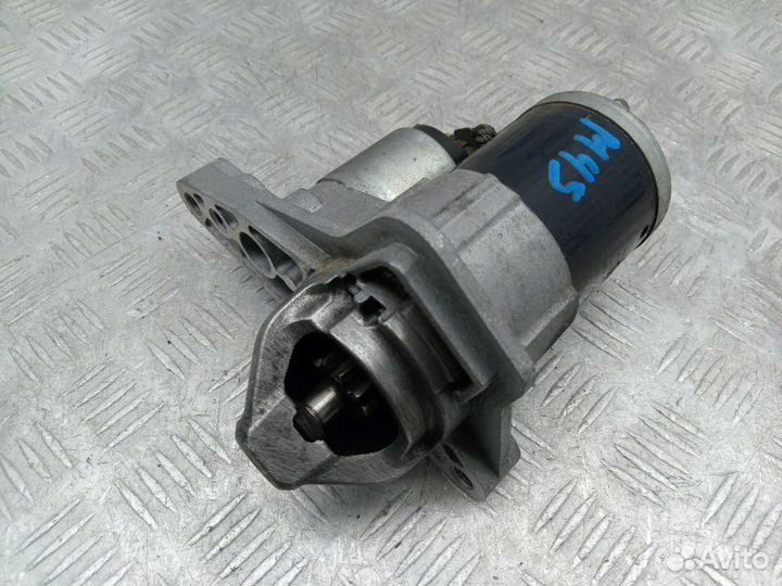 Стартер Nissan Juke YF15 1.6 HR16DE 2011