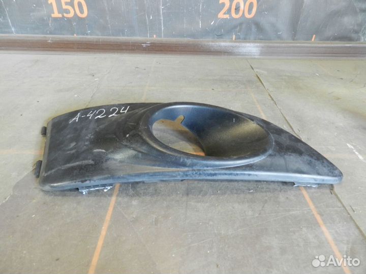 Накладка фары птф правой - Chevrolet Aveo T300