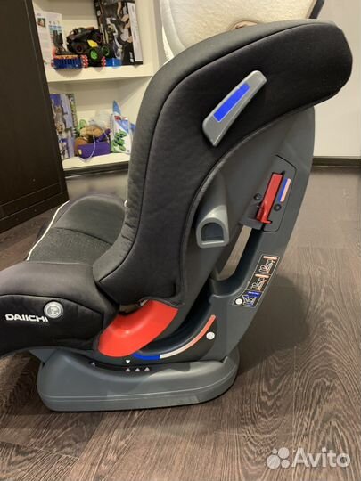 Детское автокресло от 0 до 25 кг