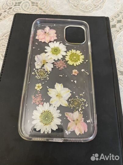 Продается новый чехол на айфон 11
