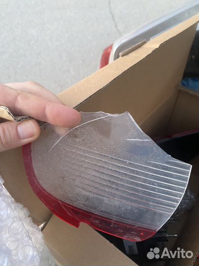 Фара задняя левая Reno Logan 2