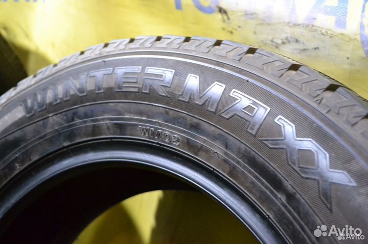 Dunlop Winter Maxx WM02 225/60 R16