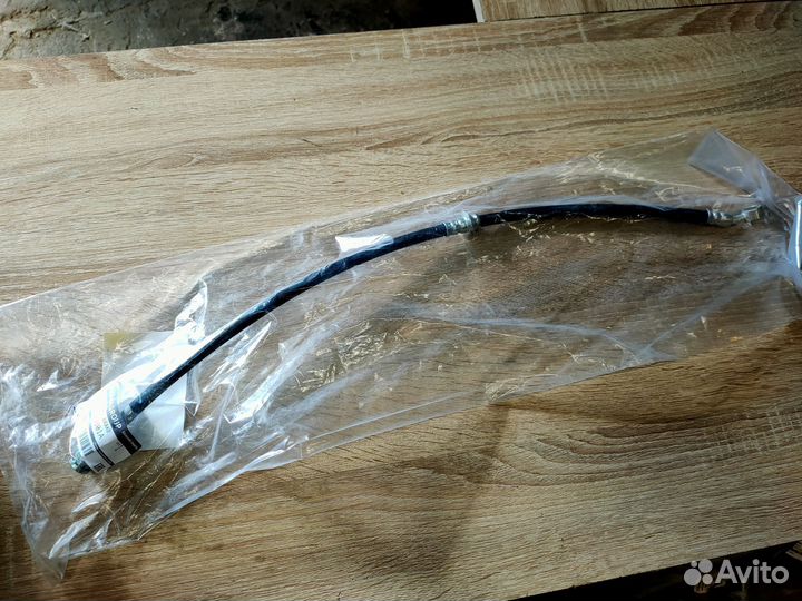 Тормозной шланг Ниссан Ноте E11 462109U01A