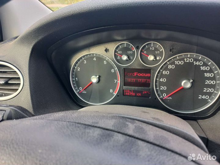 Ford Focus 1.6 AT, 2007, 140 000 км