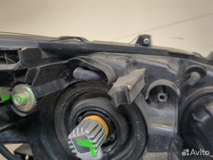 Фара (передняя) Mazda 3 (BM), 2017