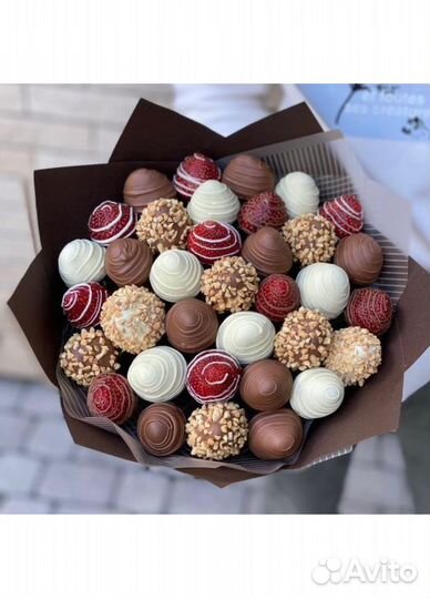 Букет из клубники в шоколаде.Съедобный букет