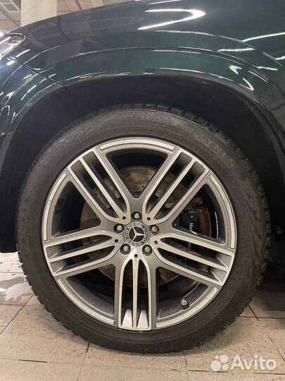 Nokian Tyres Hakkapeliitta R SUV 275/45 R21