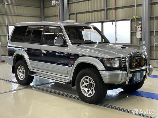 Mitsubishi Pajero 2.5 AT, 1996, 90 000 км