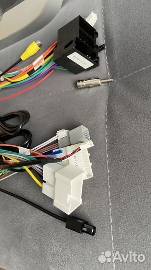 Андроид на largus