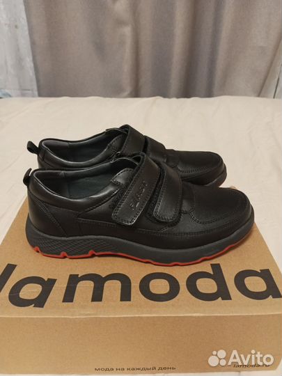 Кроссовки для мальчика 39 размер новые